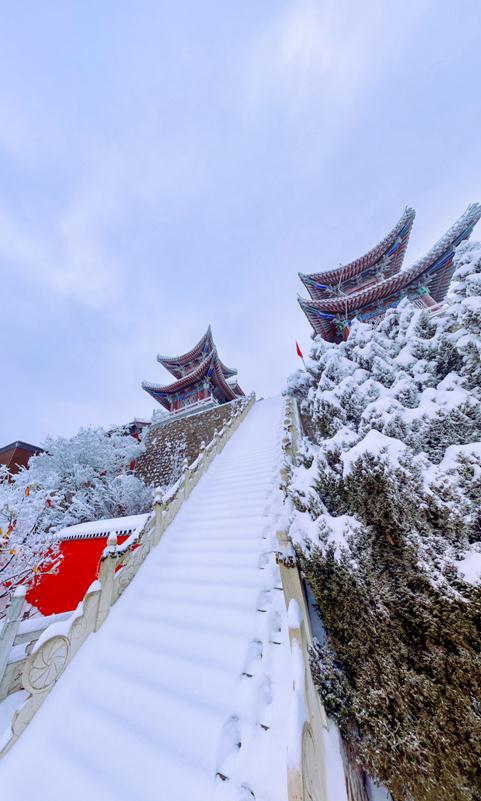 河南雪山景点图片