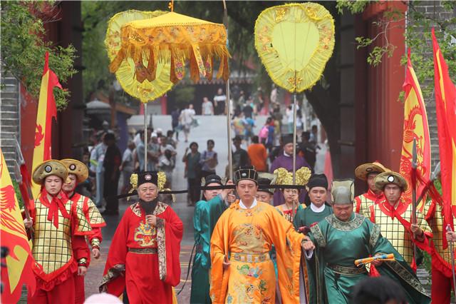 “大宋盛世婚礼”引爆2019清明上河园七夕文化节